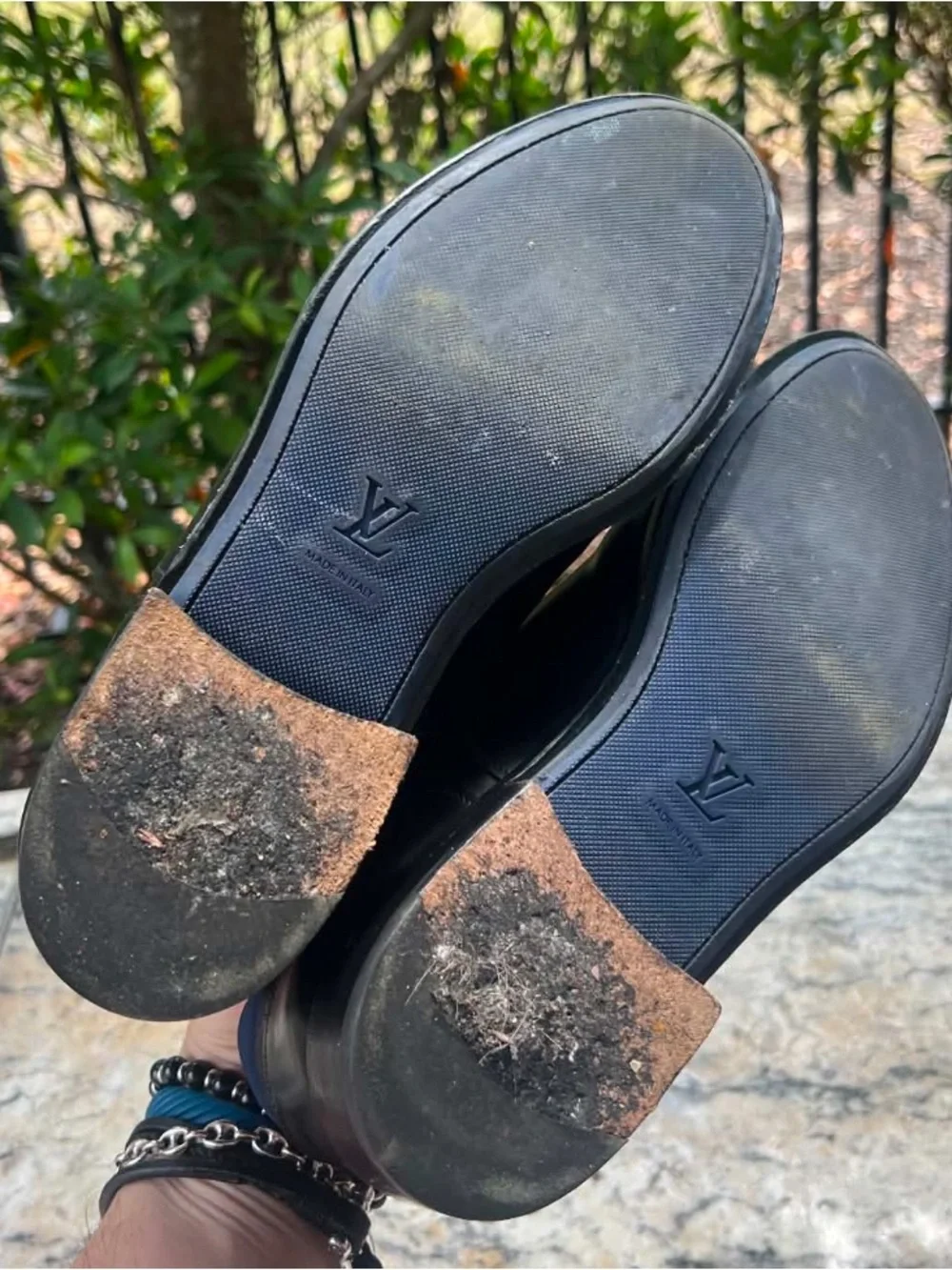 Louis Vuitton Black Leather Derby Oxfirds with Navy Trim 9.5
